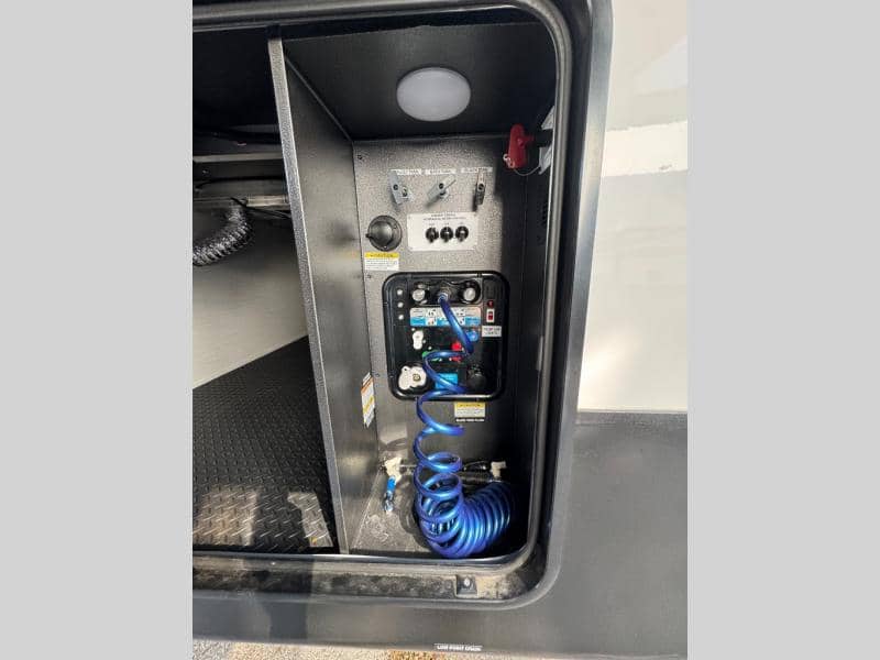 2023 Forest River 2023 Forest River Cedar Creek - thumbnail 10