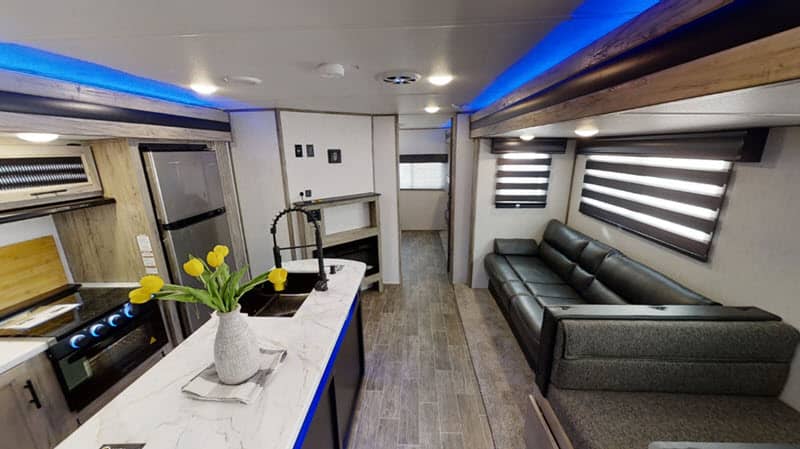 2021 Forest River 2021 Forest River Cherokee Alpha Wolf - thumbnail 21