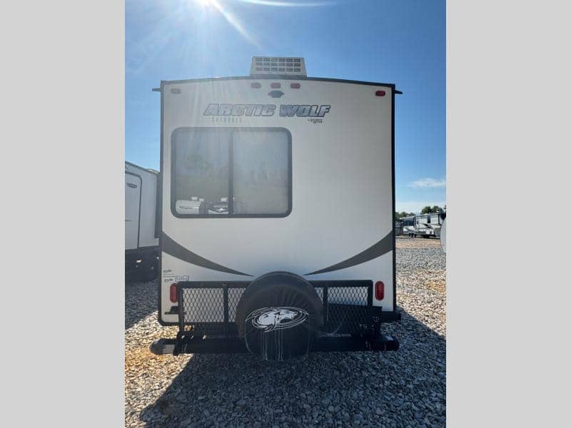 2020 Forest River 2020 Forest River Cherokee Artic Wolf - thumbnail 6