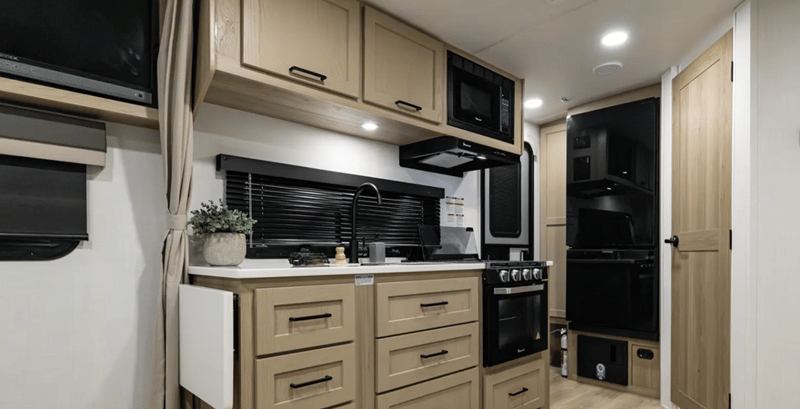 2026 Forest River 2026 Forest River Flagstaff Micro Lite - thumbnail 24