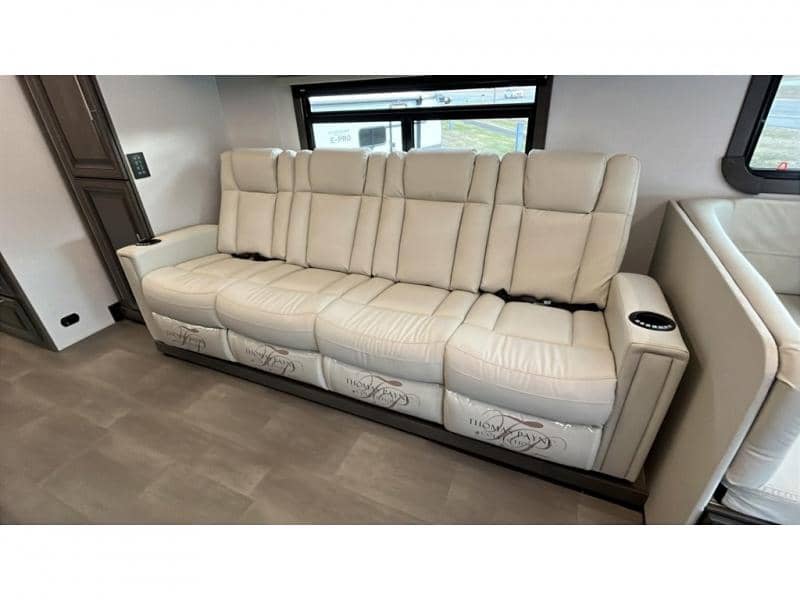 2026 Forest River 2026 Forest River Georgetown 7 Series GT7 - thumbnail 17