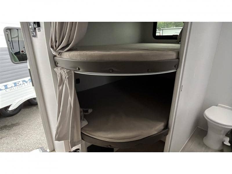 2026 Forest River 2026 Forest River Salem Cruise Lite - thumbnail 18