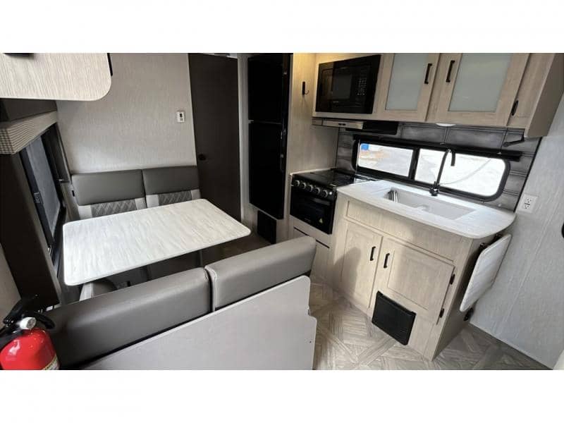 2023 Forest River 2023 Forest River Salem Cruise Lite - thumbnail 9