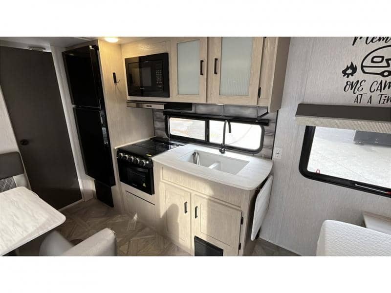 2023 Forest River 2023 Forest River Salem Cruise Lite - thumbnail 13