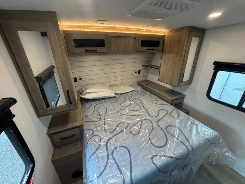 2026 Palomino 2026 Palomino SolAire - thumbnail 22