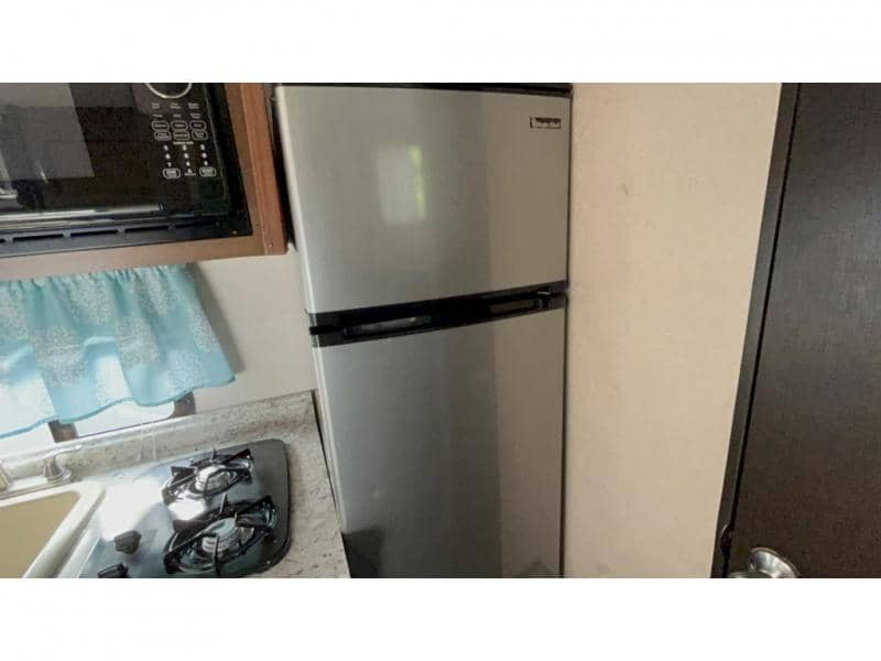 2017 Forest River 2017 Forest River Wildwood FSX - thumbnail 19