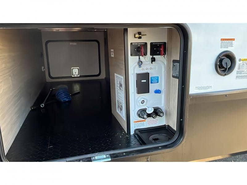 2026 Grand Design 2026 Grand Design Imagine - thumbnail 7