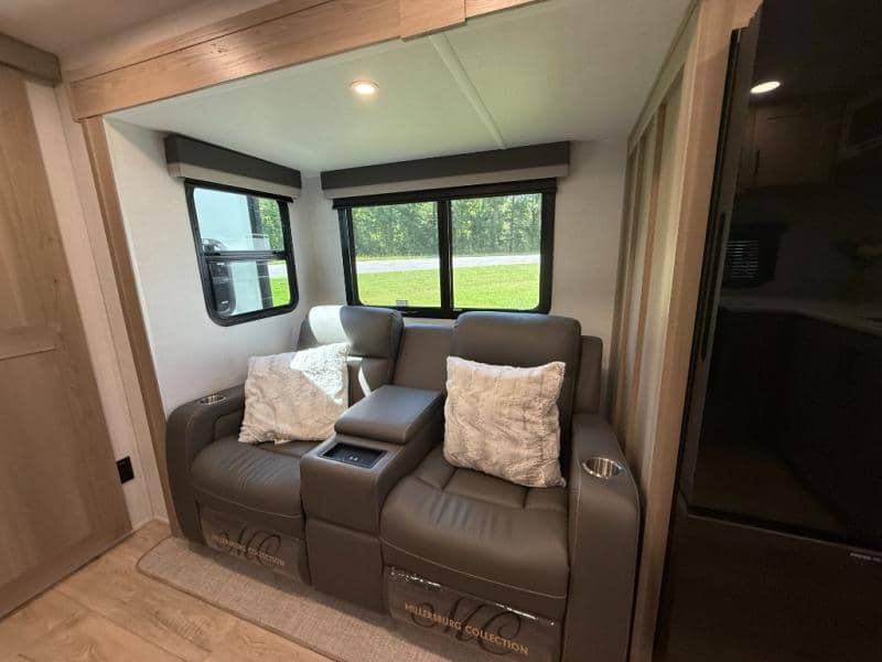 2026 Forest River 2026 Forest River Flagstaff Micro Lite - thumbnail 13