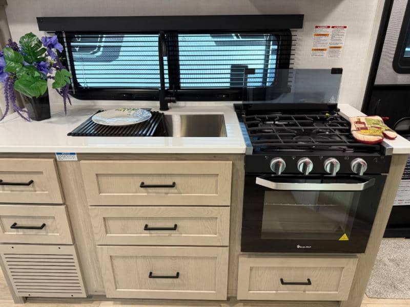 2026 Forest River 2026 Forest River Flagstaff Micro Lite - thumbnail 10