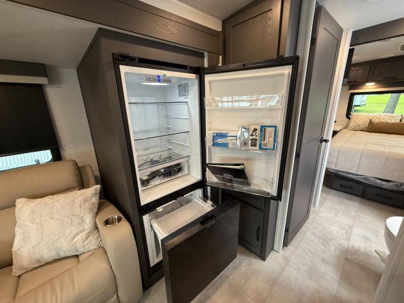 2025 Forest River 2025 Forest River Flagstaff Super Lite - thumbnail 11