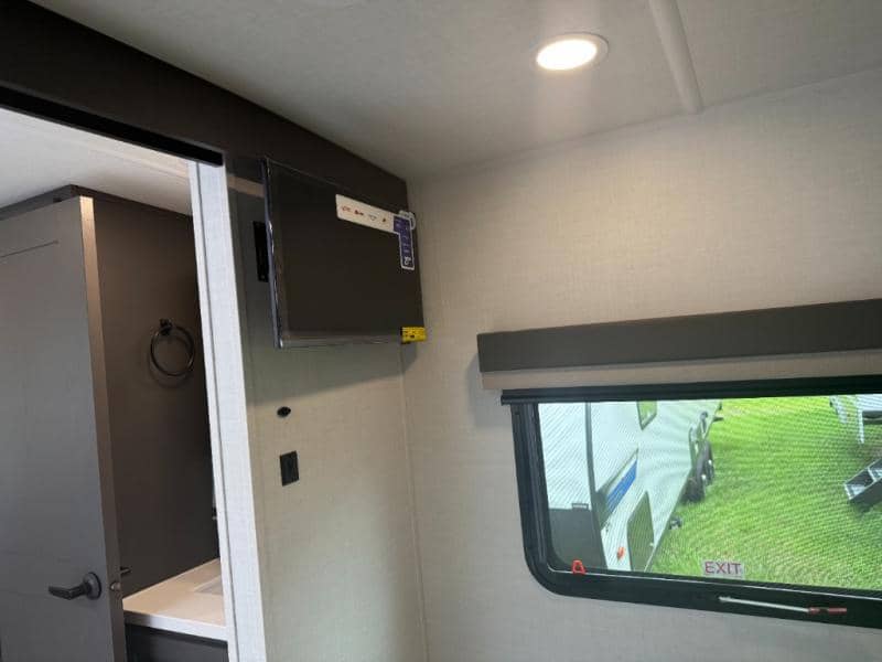 2026 Forest River 2026 Forest River Flagstaff Super Lite - thumbnail 30