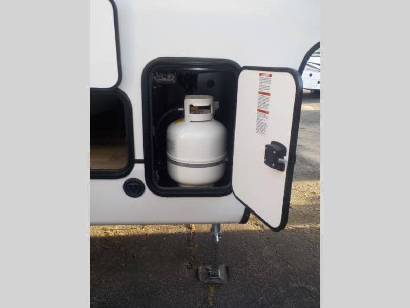 2025 Forest River 2025 Forest River Sabre - thumbnail 4