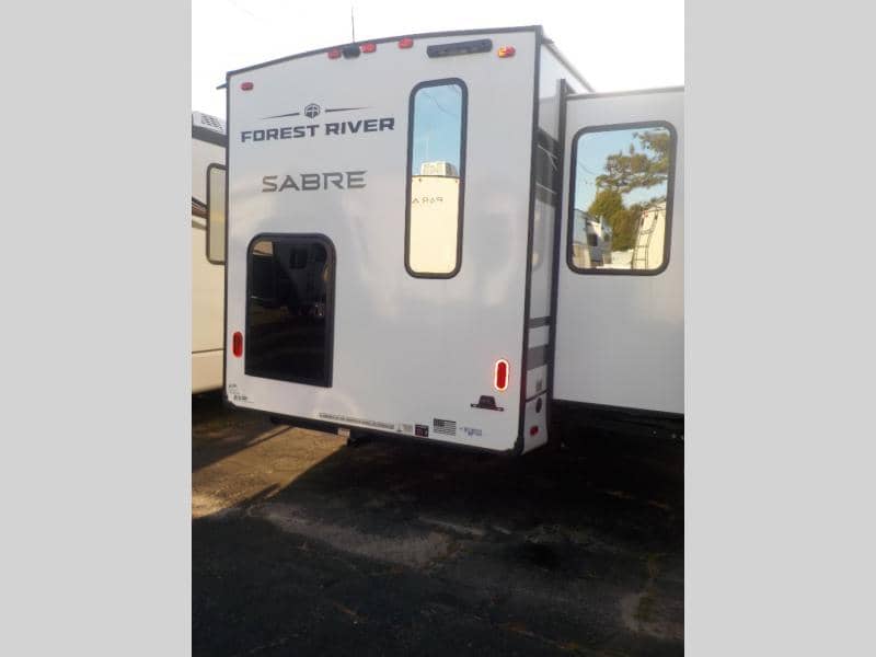 2025 Forest River 2025 Forest River Sabre - thumbnail 5