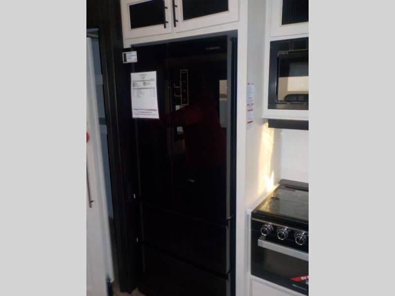 2025 Forest River 2025 Forest River Sabre - thumbnail 9