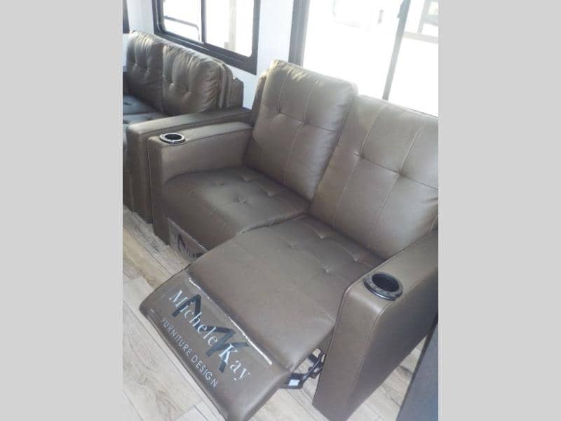 2025 Forest River 2025 Forest River Sabre - thumbnail 10