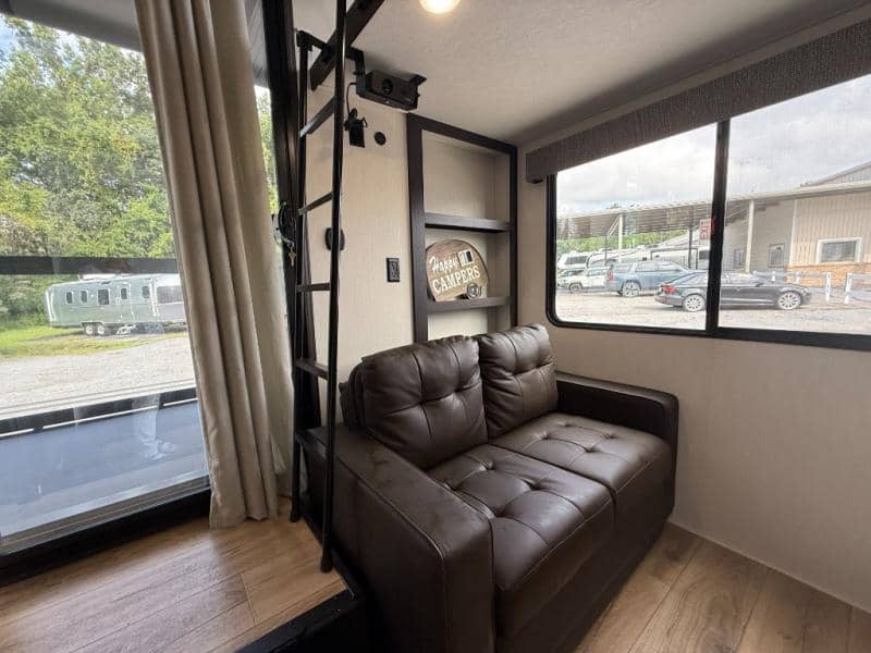 2026 Forest River 2026 Forest River Sabre - thumbnail 31