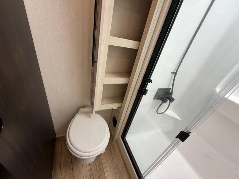 2026 Forest River 2026 Forest River Sabre - thumbnail 36