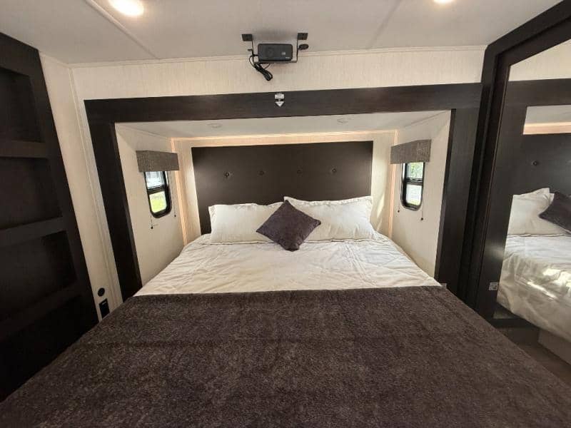 2026 Forest River 2026 Forest River Sabre - thumbnail 40