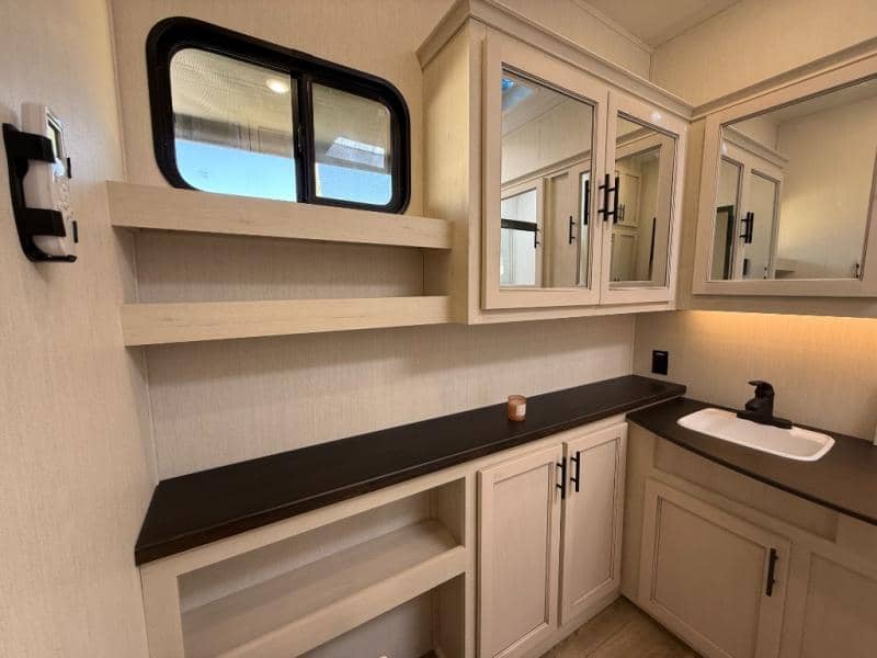 2026 Forest River 2026 Forest River Sabre - thumbnail 39