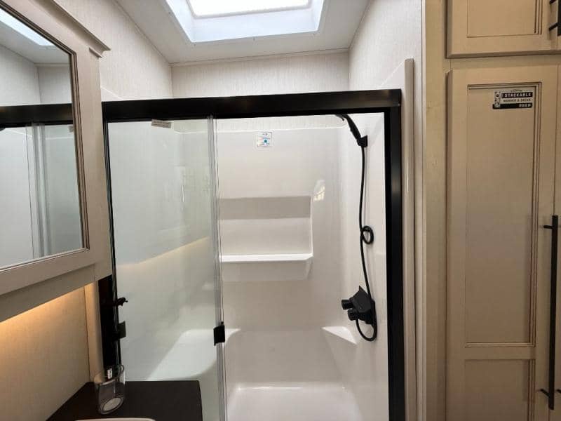 2026 Forest River 2026 Forest River Sabre - thumbnail 42