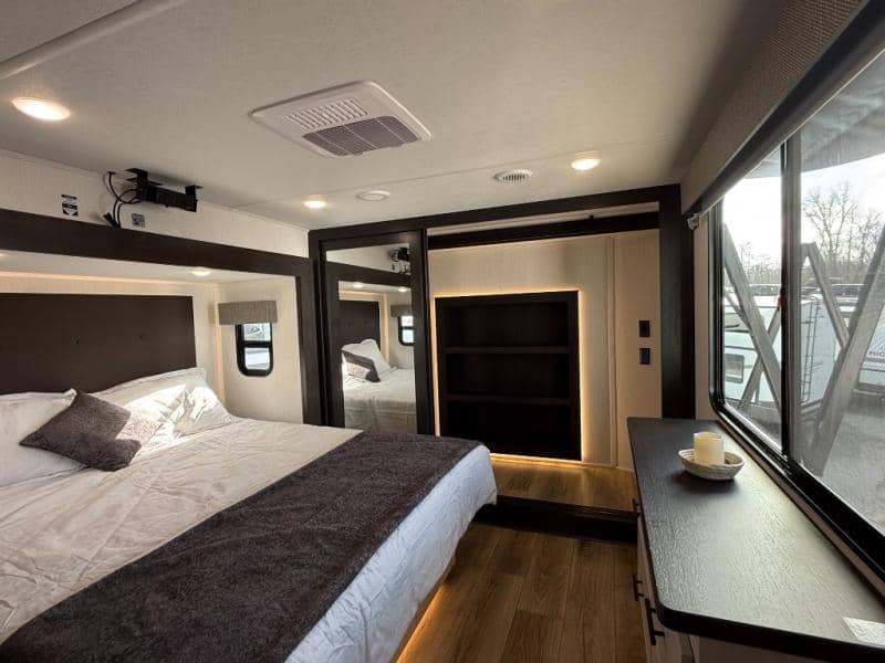 2026 Forest River 2026 Forest River Sabre - thumbnail 33