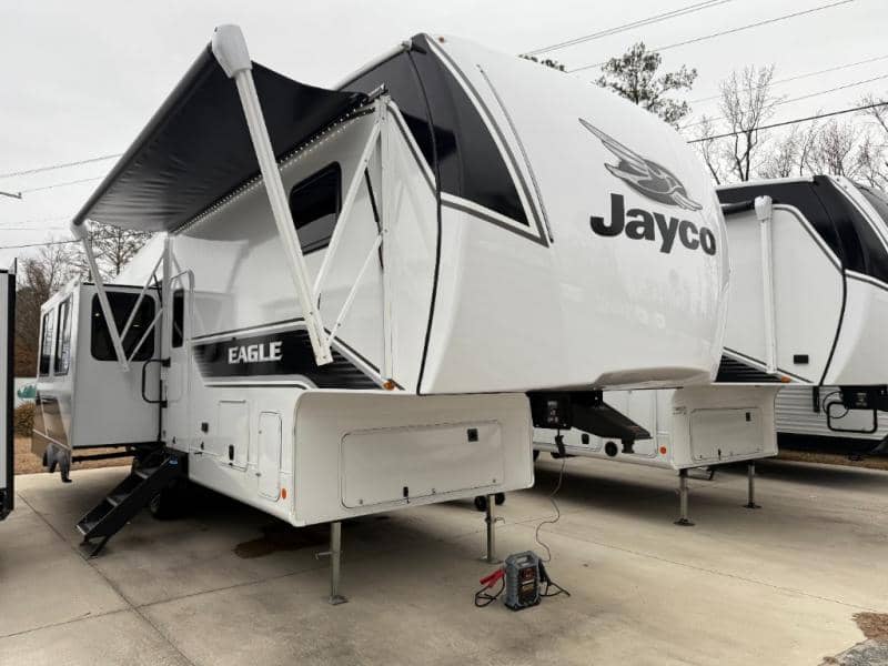 2026 Jayco 2026 Jayco Eagle SLE - thumbnail 1