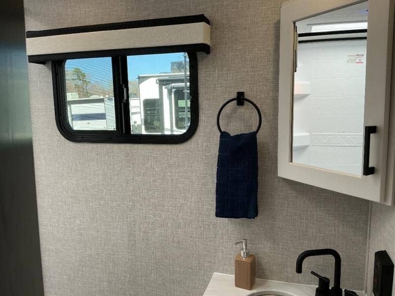 2025 Jayco 2025 Jayco Jay Feather - thumbnail 17