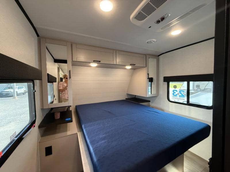 2026 Jayco 2026 Jayco Jay Feather - thumbnail 24