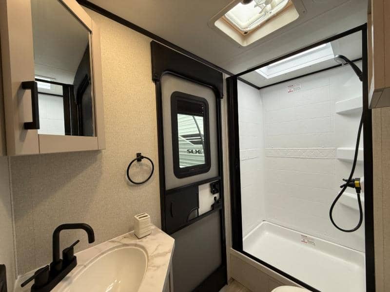 2026 Jayco 2026 Jayco Jay Feather - thumbnail 24