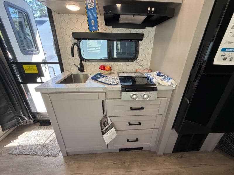 2026 Jayco 2026 Jayco Jay Feather - thumbnail 8