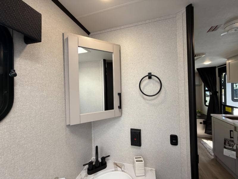 2026 Jayco 2026 Jayco Jay Feather - thumbnail 24