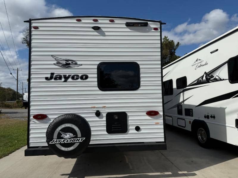 2026 Jayco 2026 Jayco Jay Flight SLX - thumbnail 37
