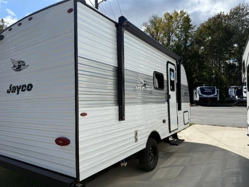 2026 Jayco 2026 Jayco Jay Flight SLX - thumbnail 23