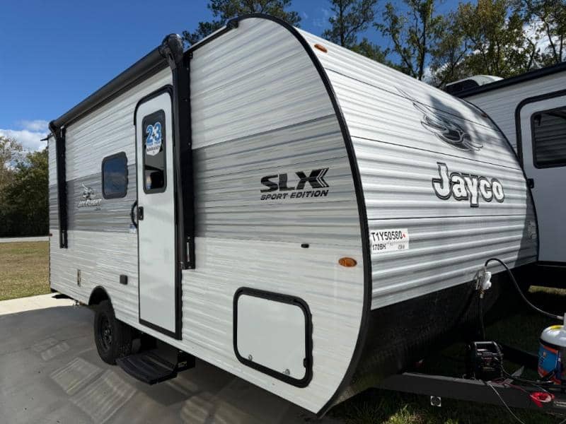2026 Jayco 2026 Jayco Jay Flight SLX - thumbnail 1