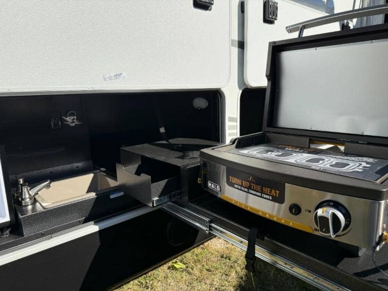 2026 Jayco 2026 Jayco North Point - thumbnail 10