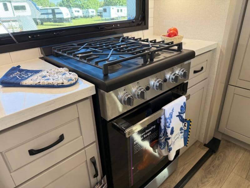 2026 Jayco 2026 Jayco North Point - thumbnail 22