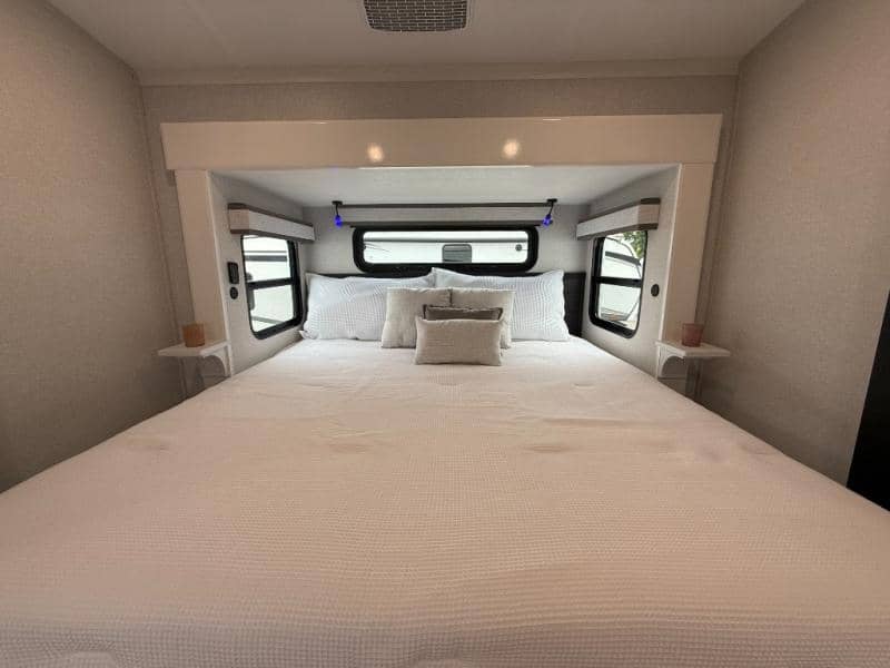 2026 Jayco 2026 Jayco Pinnacle - thumbnail 33