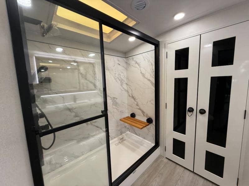 2026 Jayco 2026 Jayco Pinnacle - thumbnail 39