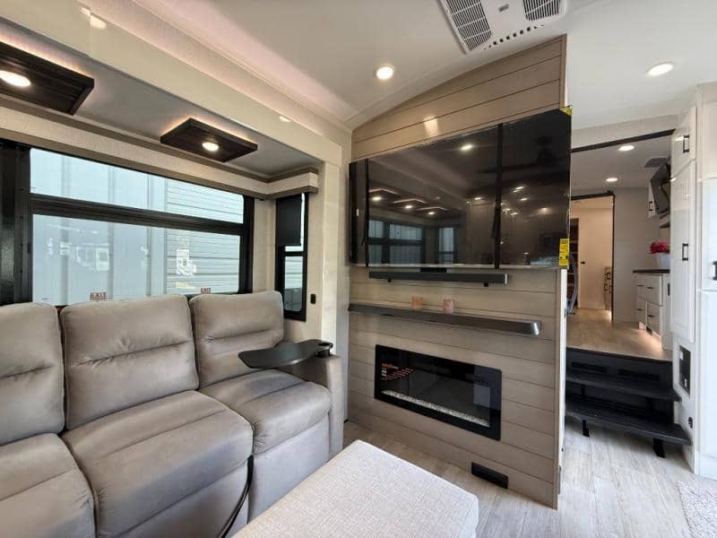 2026 Jayco 2026 Jayco Pinnacle - thumbnail 22