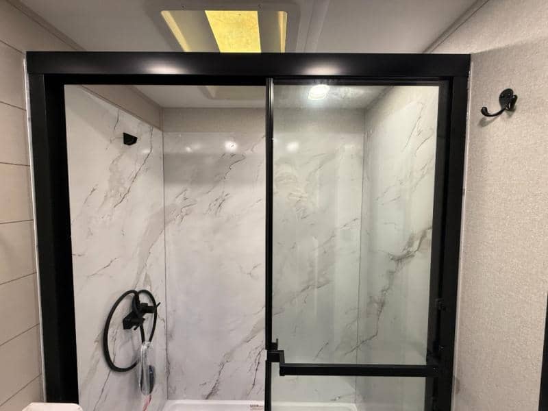 2026 Jayco 2026 Jayco Seismic Toy Hauler - thumbnail 21