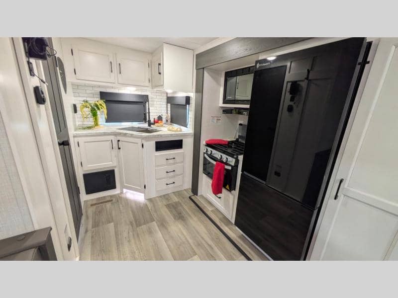 2025 Venture RV 2025 Venture RV Stratus - thumbnail 18