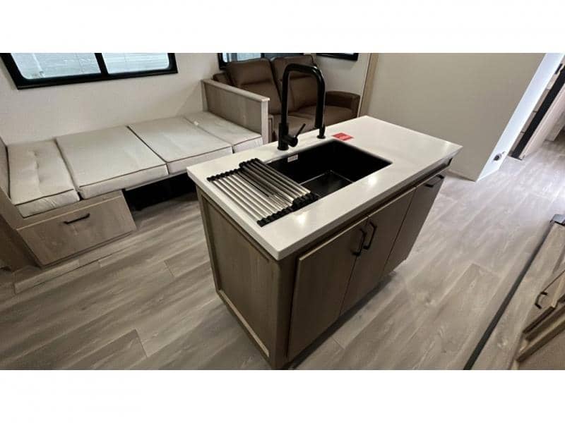 2026 Grand Design 2026 Grand Design Imagine - thumbnail 14