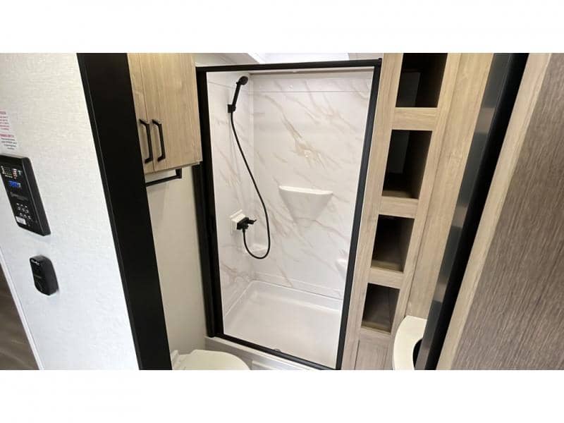 2026 Grand Design 2026 Grand Design Imagine - thumbnail 16