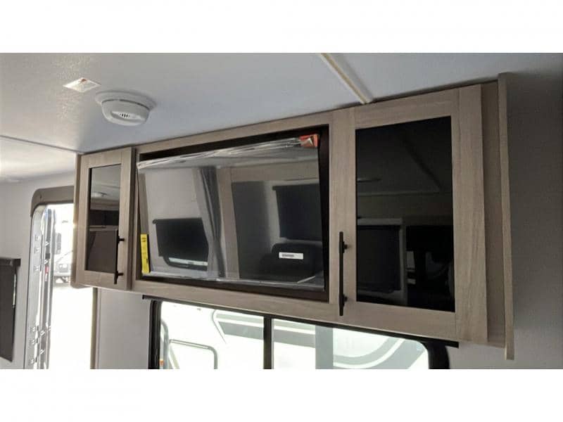 2025 Grand Design 2025 Grand Design Imagine XLS - thumbnail 20