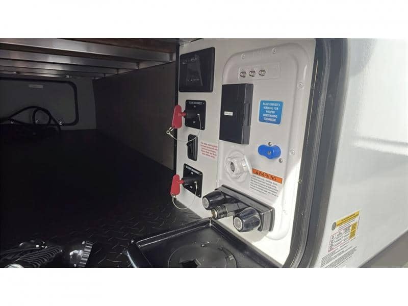 2025 Grand Design 2025 Grand Design Imagine XLS - thumbnail 8