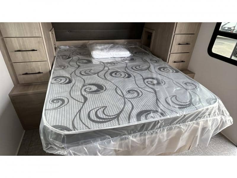 2025 Grand Design 2025 Grand Design Imagine XLS - thumbnail 21