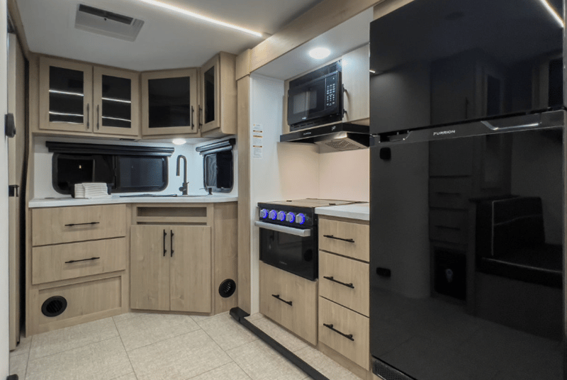 2025 Grand Design 2025 Grand Design Imagine XLS - thumbnail 26