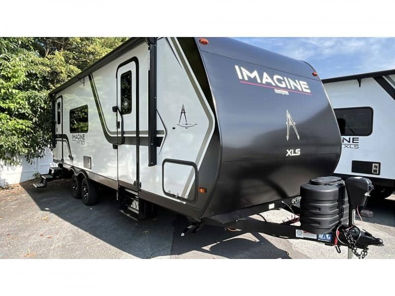 2026 Grand Design 2026 Grand Design Imagine XLS - thumbnail 1