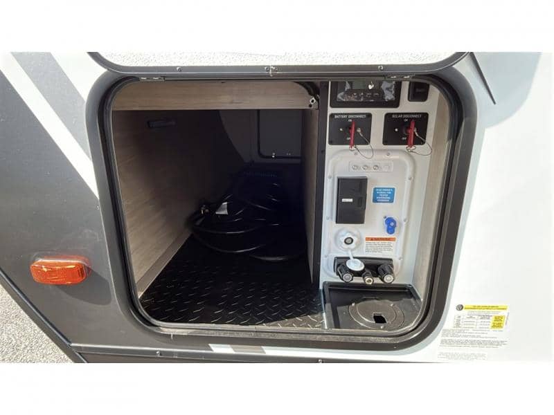 2026 Grand Design 2026 Grand Design Imagine XLS - thumbnail 8