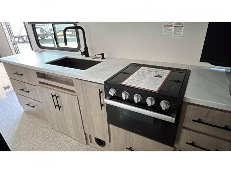 2026 Grand Design 2026 Grand Design Imagine XLS - thumbnail 16